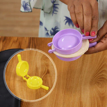 3 in 1 Puri Kachori & Gujiya Maker + Free 6 Sweet & Snack Maker (PKG6) - Image 9