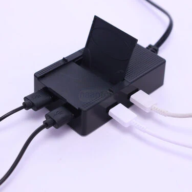 4 Port Ultra Fast Mobile Charger With Inbuilt Stand (FMC) - Image 5