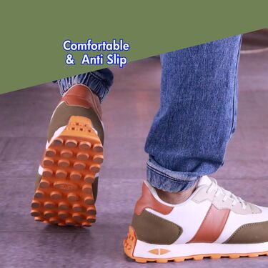 Stylish Sports Shoe With Free Slipper (SSC33) - Image 4